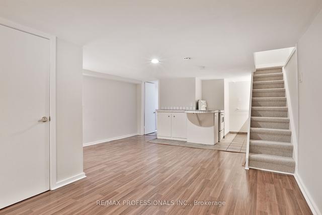188 Quebec Ave, House detached with 3 bedrooms, 3 bathrooms and 1 parking in Toronto ON | Image 24