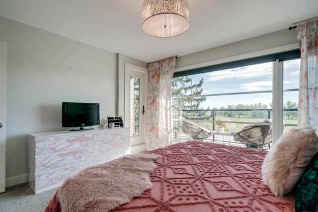 1944 50 Avenue Sw, Home with 4 bedrooms, 4 bathrooms and 2 parking in Calgary AB | Image 29