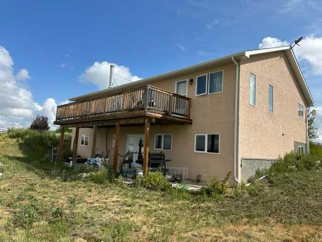 rural 22040 Range Rd 251b, House detached with 5 bedrooms, 3 bathrooms and 4 parking in Cardston County AB | Image 2