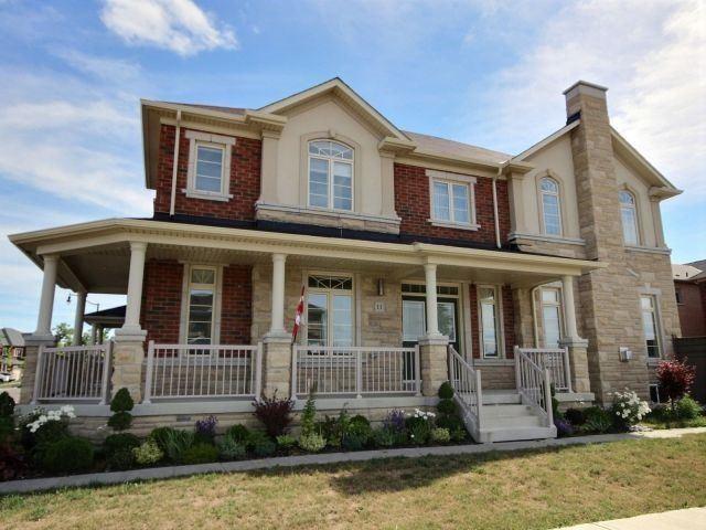 11 Pinestaff Rd, House detached with 4 bedrooms, 4 bathrooms and 4 parking in Brampton ON | Image 1