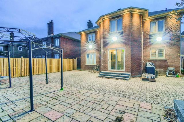 5469 Glen Erin Dr, House detached with 4 bedrooms, 4 bathrooms and 4 parking in Mississauga ON | Image 20