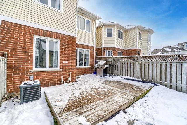 305 Alder St, House attached with 3 bedrooms, 3 bathrooms and 2 parking in Orangeville ON | Image 9