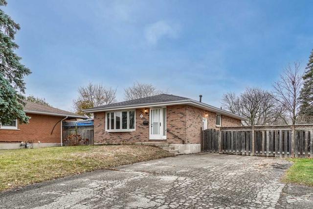 7 Montour Pl, House detached with 3 bedrooms, 2 bathrooms and 6 parking in Brantford ON | Image 12