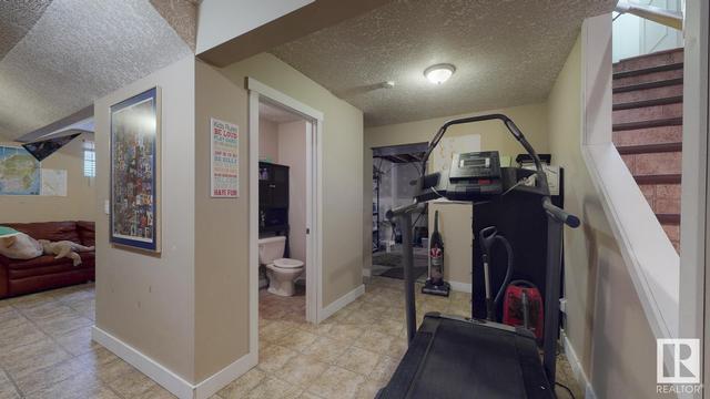 1402 Cyprus Wy Nw, House detached with 3 bedrooms, 2 bathrooms and null parking in Edmonton AB | Image 34