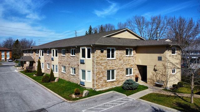207 - 878 Armour Rd, Condo with 2 bedrooms, 1 bathrooms and 1 parking in Peterborough ON | Image 1