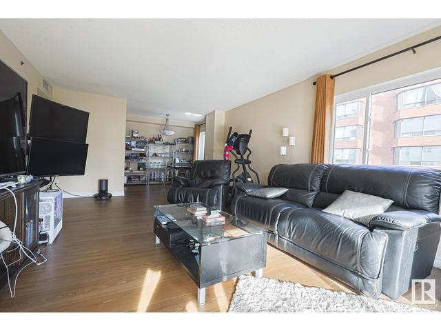 501 - 10130 114 St Nw, Condo with 2 bedrooms, 2 bathrooms and 2 parking in Edmonton AB | Image 11