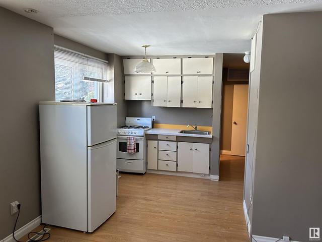 2 - 6920 101 Av Nw Nw, Condo with 1 bedrooms, 1 bathrooms and null parking in Edmonton AB | Image 4