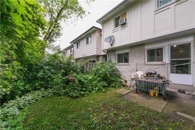 81 Plum Tree Way, Townhouse with 4 bedrooms, 2 bathrooms and 1 parking in Toronto ON | Image 19