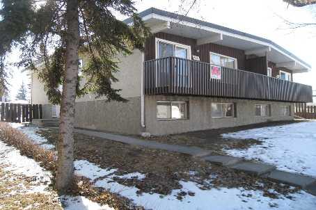 4611 Valiant Dr, House other with 2 bedrooms, 2 bathrooms and 2 parking in Calgary AB | Image 2