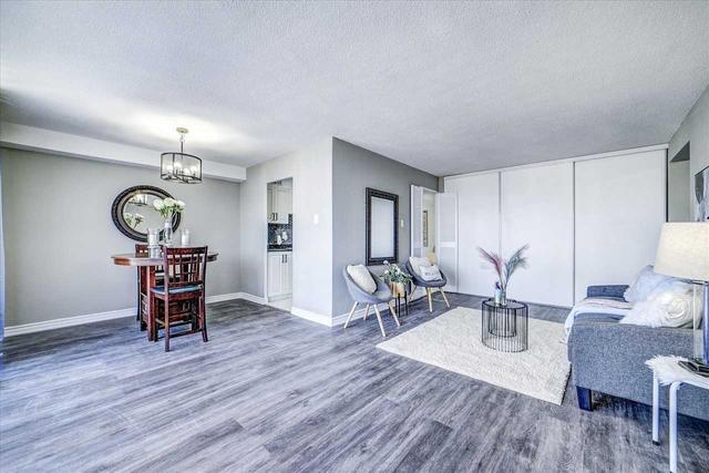 1915 - 260 Seneca Hill Dr, Condo with 1 bedrooms, 1 bathrooms and 1 parking in Toronto ON | Image 5