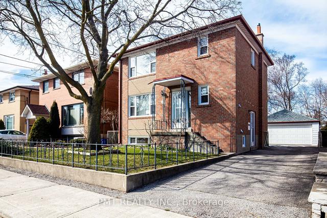 main - 124 Edinborough Crt, House other with 3 bedrooms, 1 bathrooms and 1 parking in Toronto ON | Image 17