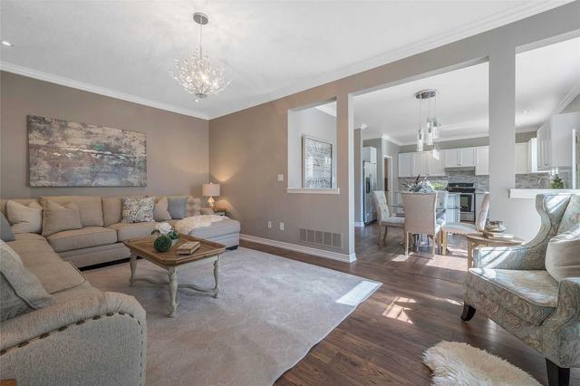 5342 Applegarth Dr, House detached with 4 bedrooms, 5 bathrooms and 4 parking in Burlington ON | Image 7