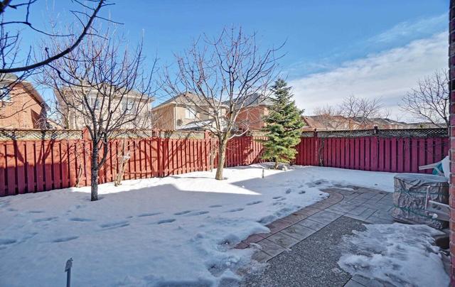 158 Bachman Dr, House detached with 4 bedrooms, 4 bathrooms and 5 parking in Vaughan ON | Image 24