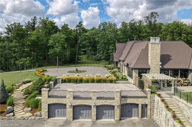 6547 Wellington County Road 34, House detached with 6 bedrooms, 7 bathrooms and 24 parking in Puslinch ON | Image 35