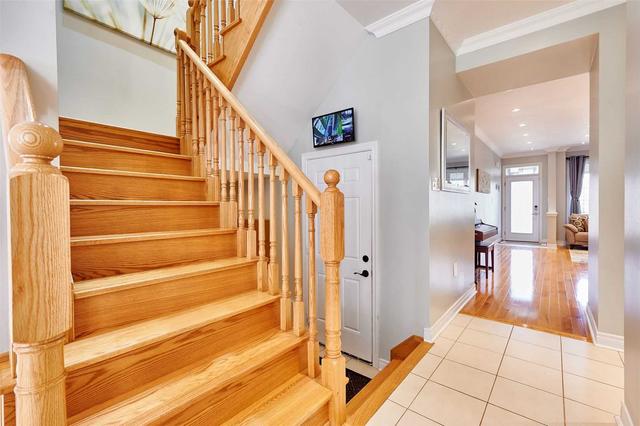 204 Harbord St, House attached with 4 bedrooms, 3 bathrooms and 2 parking in Markham ON | Image 7