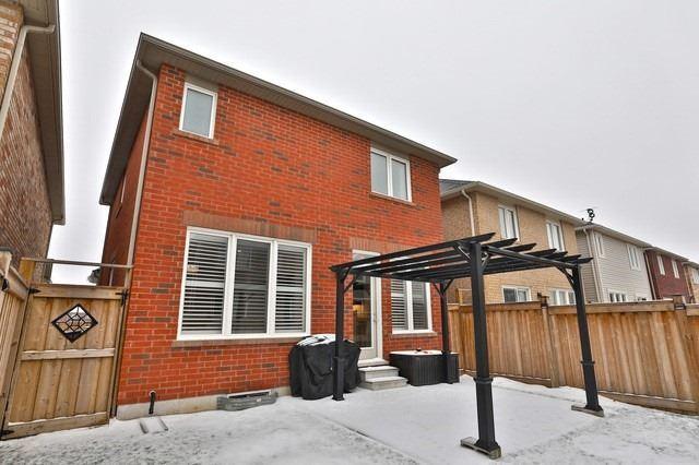 973 Aselton Blvd, House detached with 3 bedrooms, 3 bathrooms and 2 parking in Milton ON | Image 19