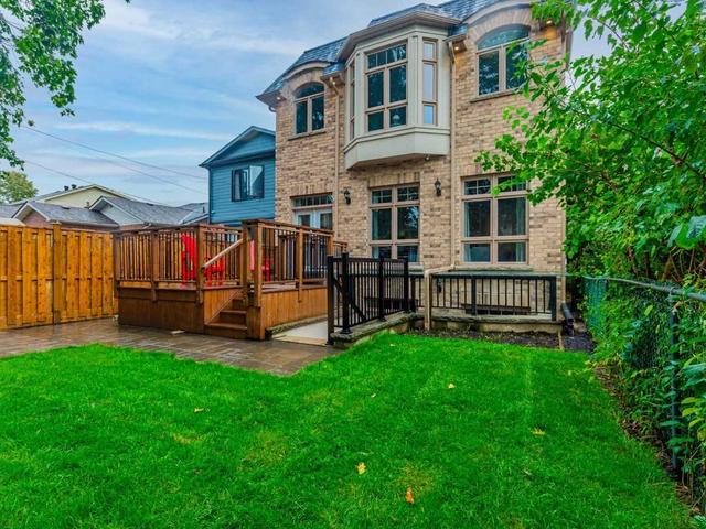 23 Chilton Rd, House detached with 4 bedrooms, 5 bathrooms and 3 parking in Toronto ON | Image 21