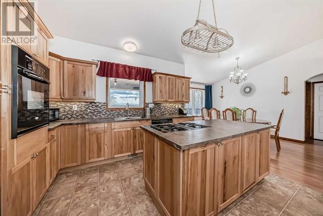 435004, Range Road 283, House detached with 5 bedrooms, 3 bathrooms and null parking in Ponoka County AB | Image 6