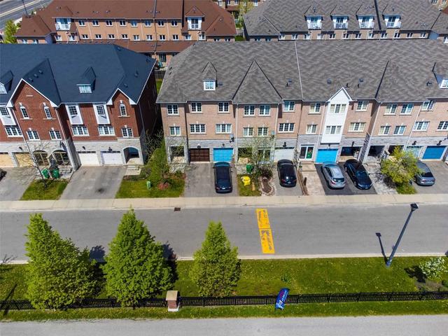 781 Candlestick Circ, House attached with 3 bedrooms, 4 bathrooms and 2 parking in Mississauga ON | Image 32