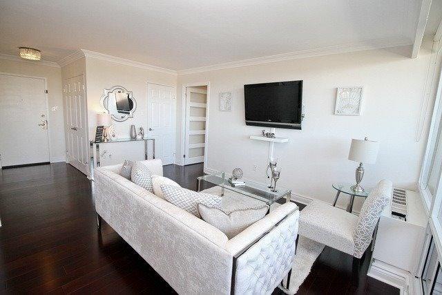 602 - 3555 Bathurst St, Condo with 2 bedrooms, 2 bathrooms and 1 parking in Toronto ON | Image 7