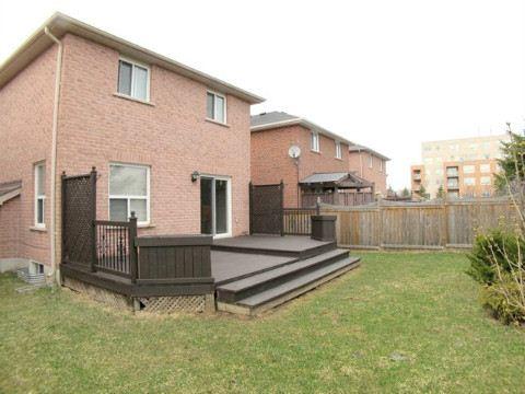 81 Russell Hill Dr, House detached with 3 bedrooms, 3 bathrooms and 2 parking in Barrie ON | Image 6