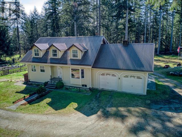 9537 Nassichuk Road, House detached with 4 bedrooms, 2 bathrooms and 8 parking in Powell River C BC | Image 1