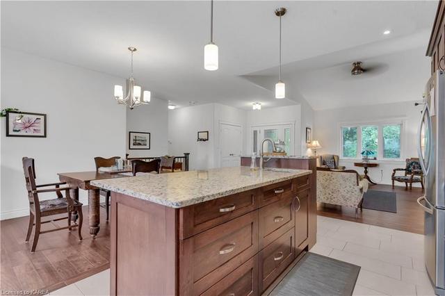 4235 Camden Portland Boundary Road, House detached with 3 bedrooms, 3 bathrooms and 6 parking in South Frontenac ON | Image 10