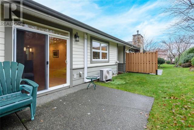 11 - 1285 Guthrie Rd, House attached with 2 bedrooms, 2 bathrooms and 4 parking in Comox BC | Image 18
