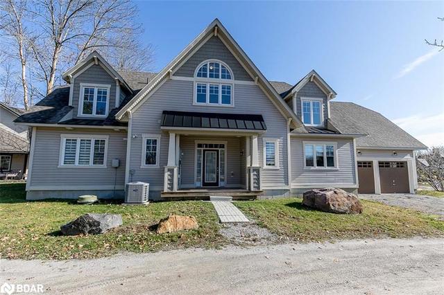 4 Country Trail, House detached with 4 bedrooms, 2 bathrooms and 4 parking in Georgian Bay ON | Image 1