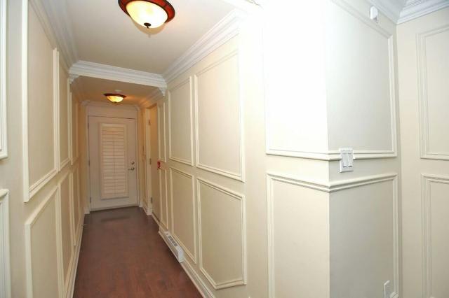 th 10 - 761 Bay St, Townhouse with 3 bedrooms, 4 bathrooms and 2 parking in Toronto ON | Image 12