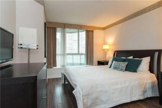 1003 - 38 Elm St, Condo with 2 bedrooms, 2 bathrooms and 1 parking in Toronto ON | Image 19