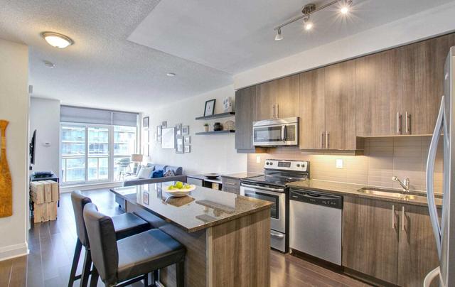 821 - 1185 The Queensway Ave, Condo with 1 bedrooms, 1 bathrooms and 1 parking in Toronto ON | Image 6