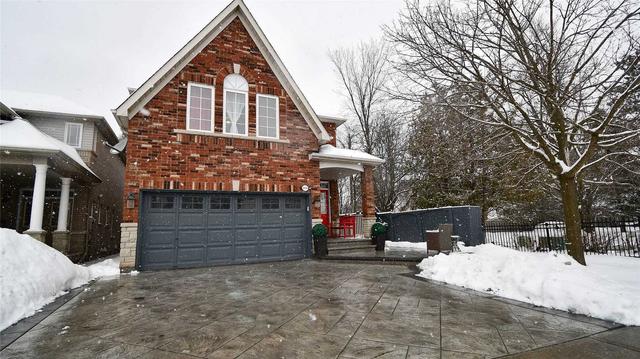 2034 Bloomfield Crt, House detached with 4 bedrooms, 4 bathrooms and 4 parking in Pickering ON | Image 12