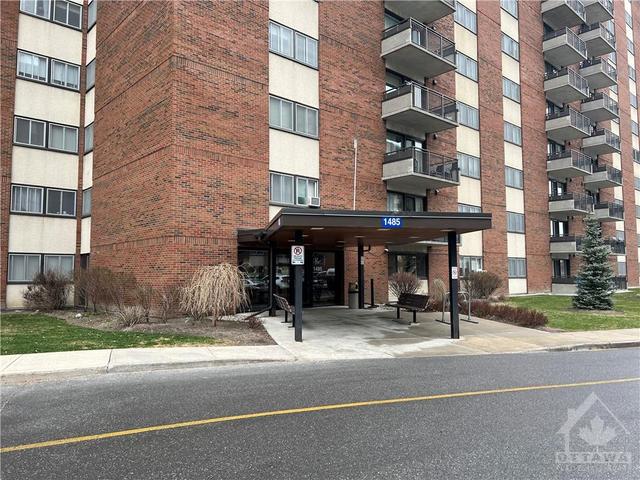 1006 - 1485 Baseline Road, Condo with 2 bedrooms, 1 bathrooms and 1 parking in Ottawa ON | Image 1