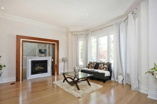 7 Malabar Pl, House detached with 5 bedrooms, 7 bathrooms and 6 parking in Toronto ON | Image 7