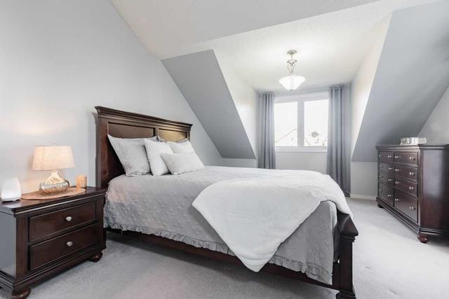 917 Redbird Cres, House detached with 4 bedrooms, 3 bathrooms and 3 parking in Pickering ON | Image 17