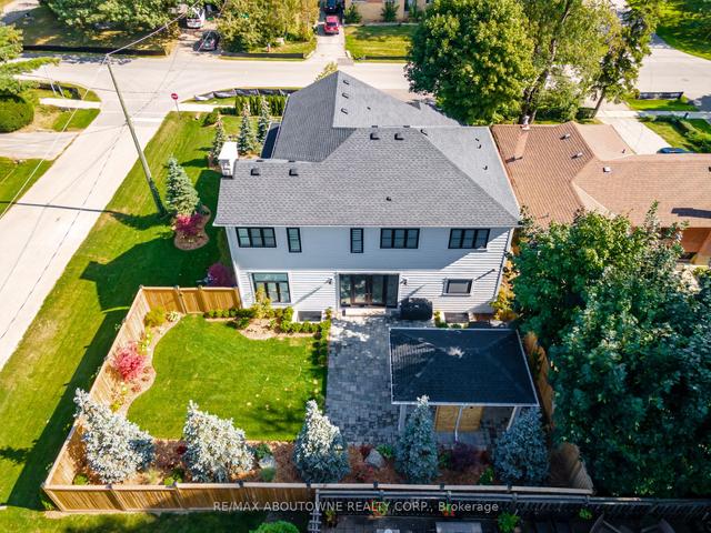 1166 Sherwood Crt, House detached with 4 bedrooms, 5 bathrooms and 6 parking in Oakville ON | Image 23