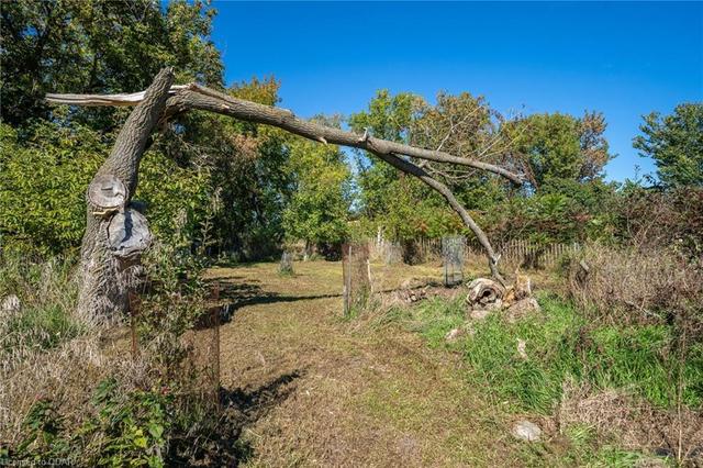 712 Water Road, House detached with 2 bedrooms, 1 bathrooms and 4 parking in Prince Edward County ON | Image 49