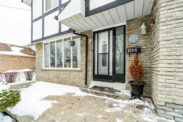 3324 Dwiggin Ave, House detached with 4 bedrooms, 3 bathrooms and 4 parking in Mississauga ON | Image 25