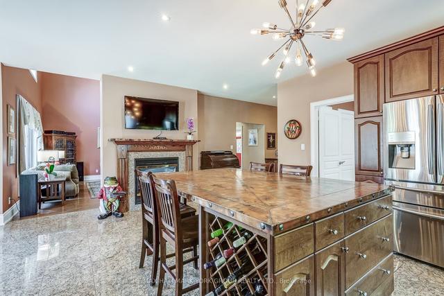 17 Duncton Wood Cres, House detached with 4 bedrooms, 5 bathrooms and 13 parking in Aurora ON | Image 39