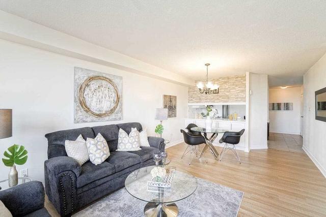 601 - 234 Albion Rd, Condo with 2 bedrooms, 1 bathrooms and 1 parking in Toronto ON | Image 8