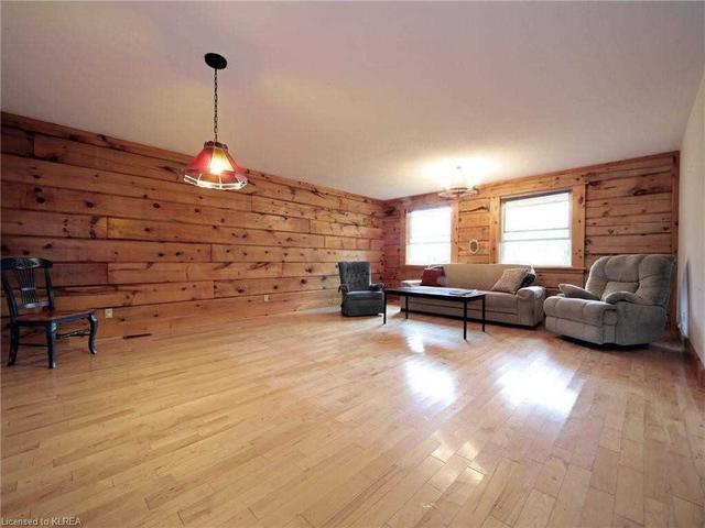119 Main St, House detached with 2 bedrooms, 3 bathrooms and 10 parking in Kawartha Lakes ON | Image 24