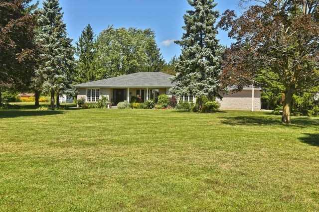 791 Watts Pond Rd, House detached with 2 bedrooms, 3 bathrooms and 10 parking in Brant ON | Image 1