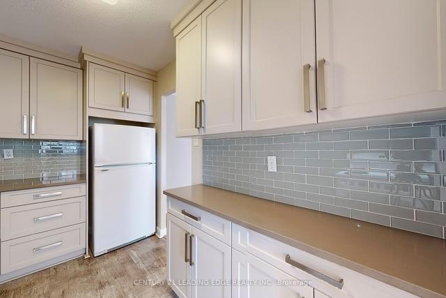 410 - 30 Sunrise Ave, Condo with 3 bedrooms, 2 bathrooms and 1 parking in Toronto ON | Image 7