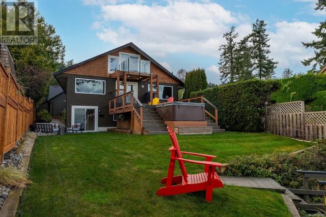 4935 Cordova Bay Rd, House detached with 6 bedrooms, 4 bathrooms and 6 parking in Saanich BC | Image 47