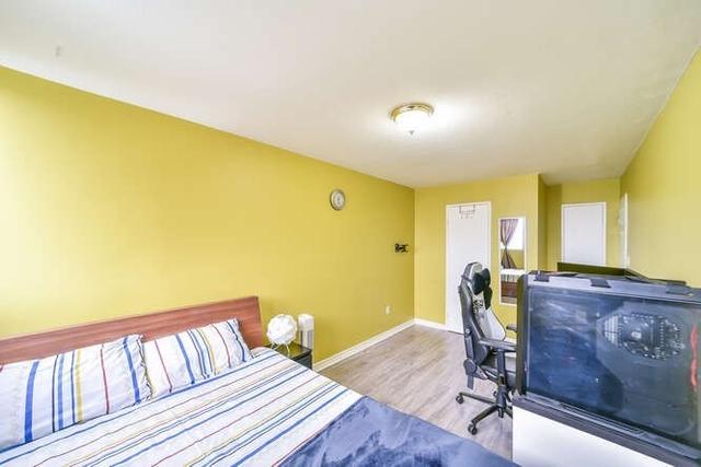 710 - 11 Wincott Dr, Condo with 3 bedrooms, 2 bathrooms and 1 parking in Toronto ON | Image 39