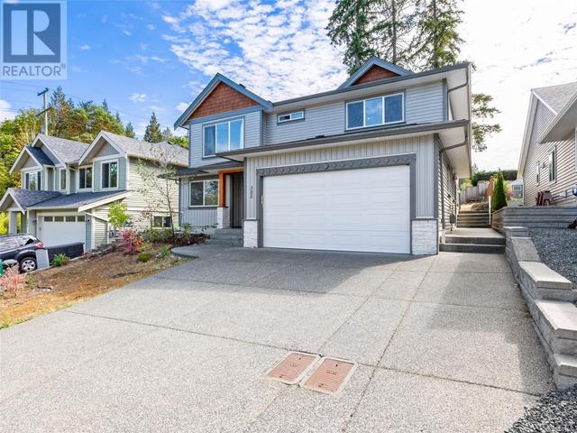 305 Cordan St, House detached with 5 bedrooms, 3 bathrooms and 4 parking in Nanaimo BC | Image 3
