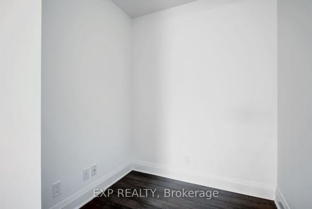 1603 - 15 Zorra St, Condo with 1 bedrooms, 1 bathrooms and 1 parking in Toronto ON | Image 5