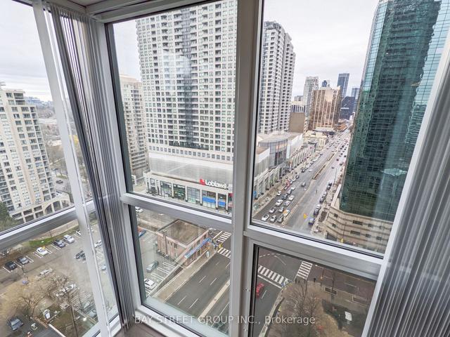1812 - 5168 Yonge St, Condo with 2 bedrooms, 2 bathrooms and 1 parking in Toronto ON | Image 27