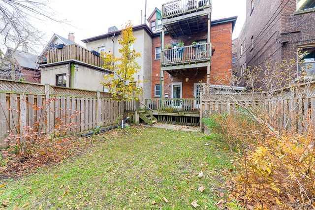 Unit 1 - 83 Madison Ave, House semidetached with 2 bedrooms, 1 bathrooms and null parking in Toronto ON | Image 18